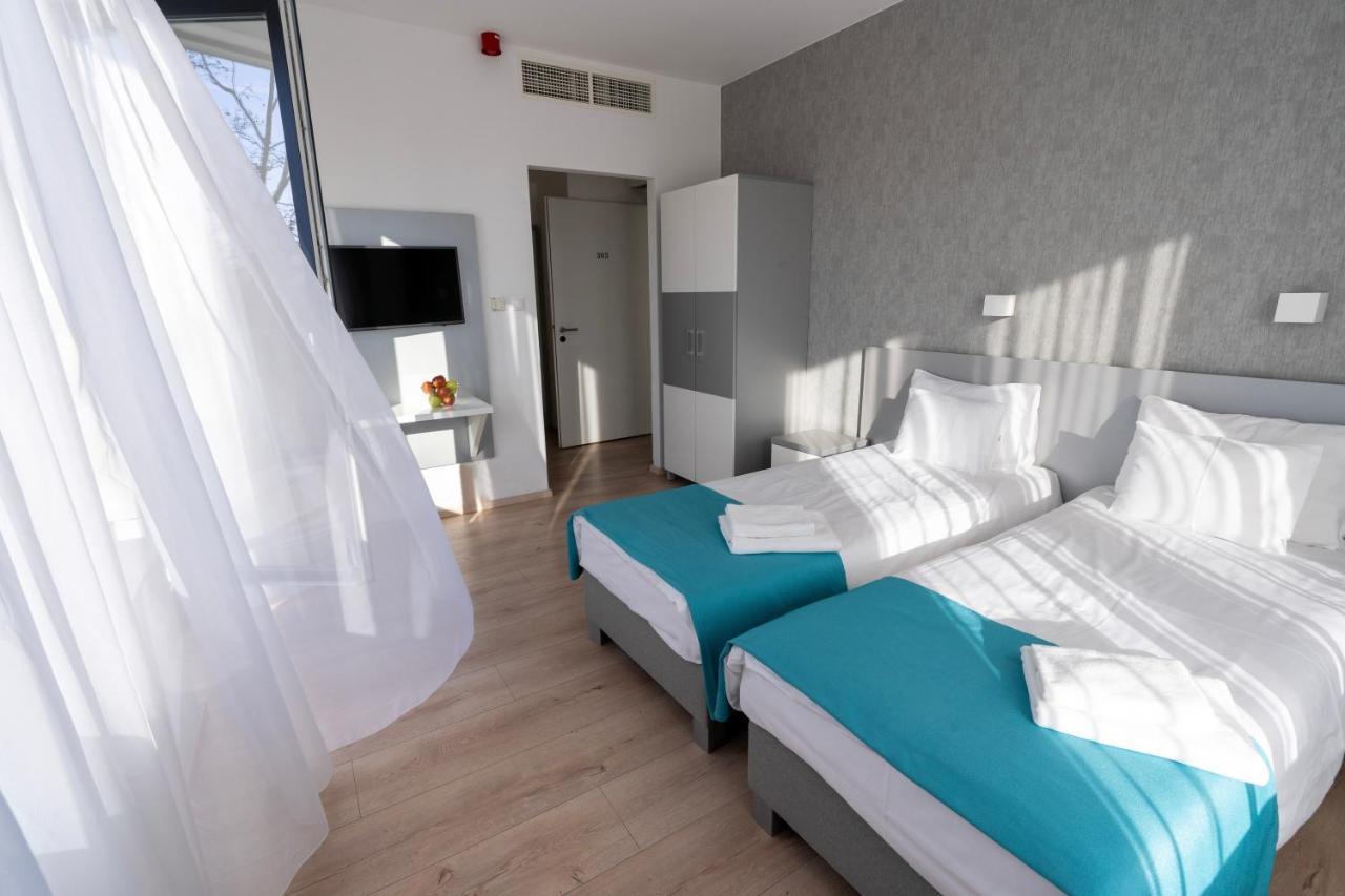 Zamardi Tok Hotel Luaran gambar