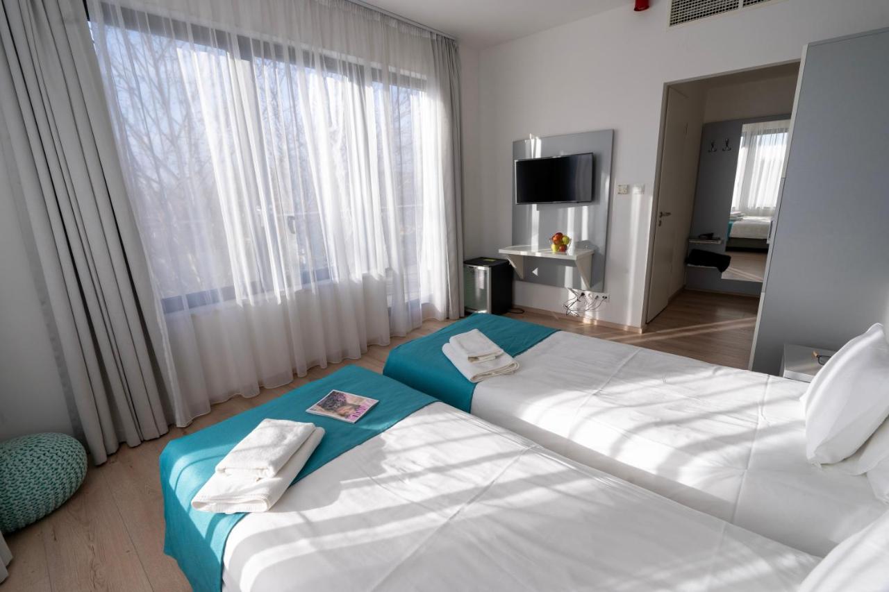 Zamardi Tok Hotel Luaran gambar